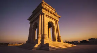 Festa Repubblica 80 anni: Altare della Patria a Roma al tramonto con bandiere tricolore